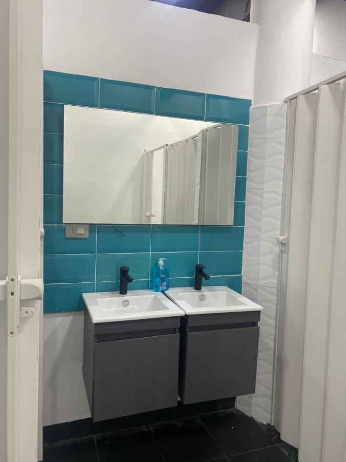 Hotel Hostal Caps San Diego Medellín Dış mekan fotoğraf